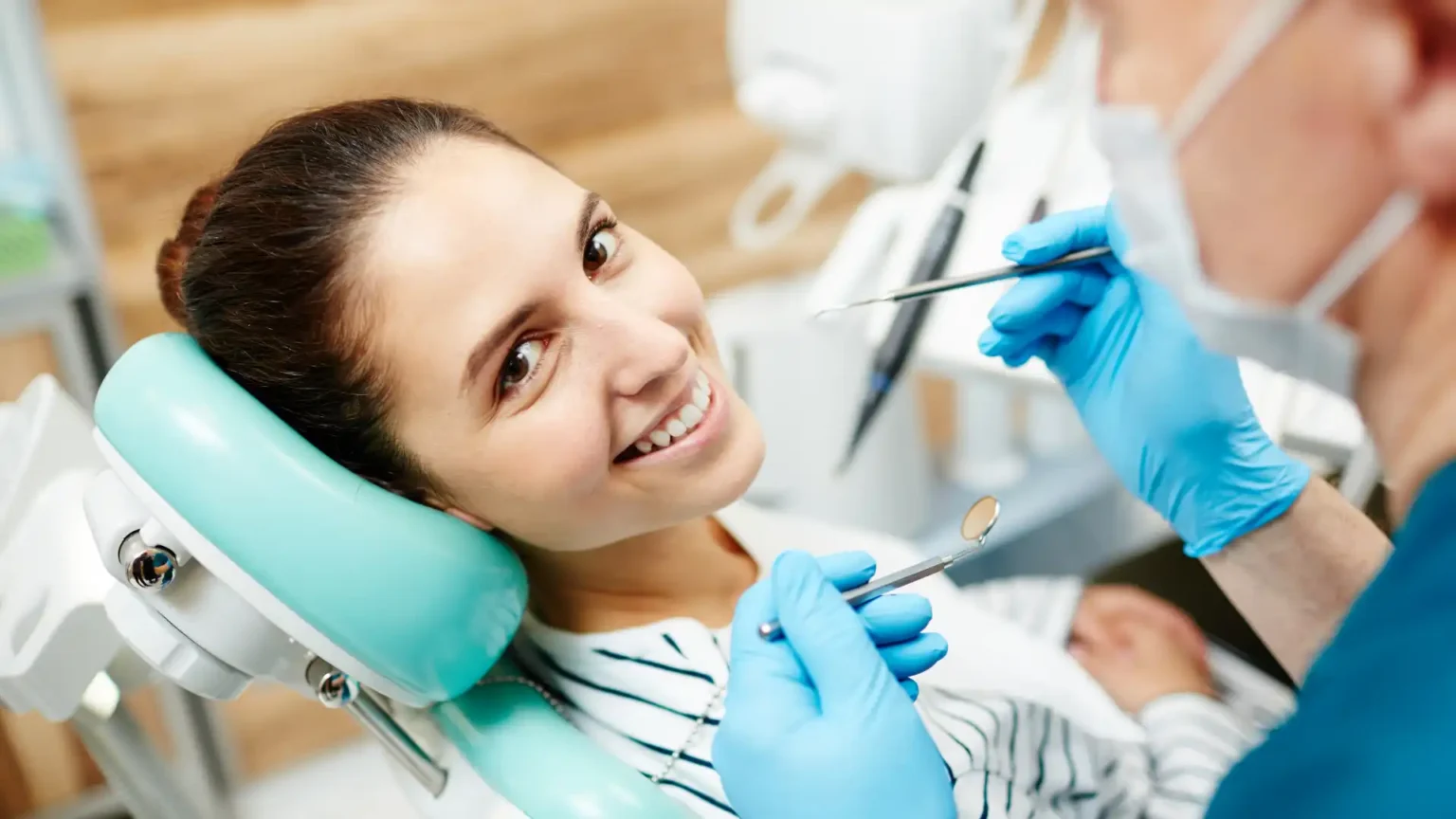 How Family Dentists Detect and Prevent Oral Diseases Early